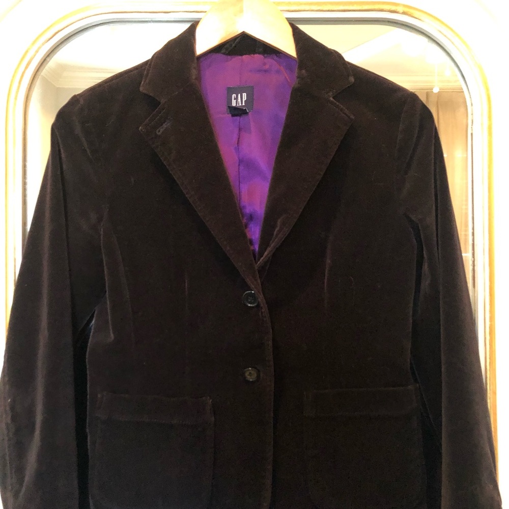 Black velvet blazer from Gap circa 2003.